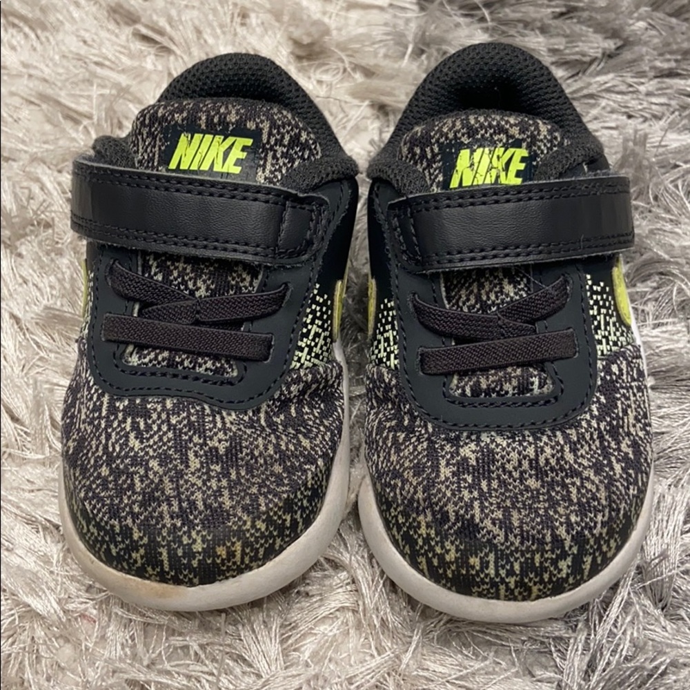 Nike Flex Contact Toddler Boys Sneakers